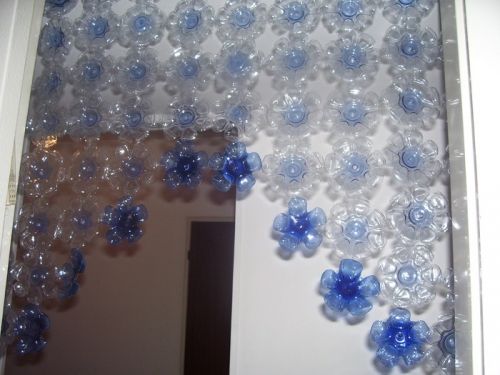 Как сделать шторы из крышек от пластиковых бутылок